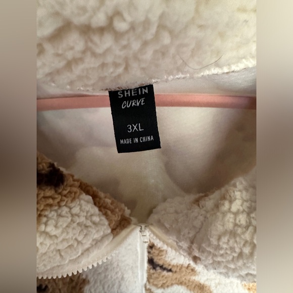 18. 🧸SHEIN Teddy Bear Drop Shoulder Plush Teddy Jacket, Brown and Cream- size 3x - Picture 5 of 11